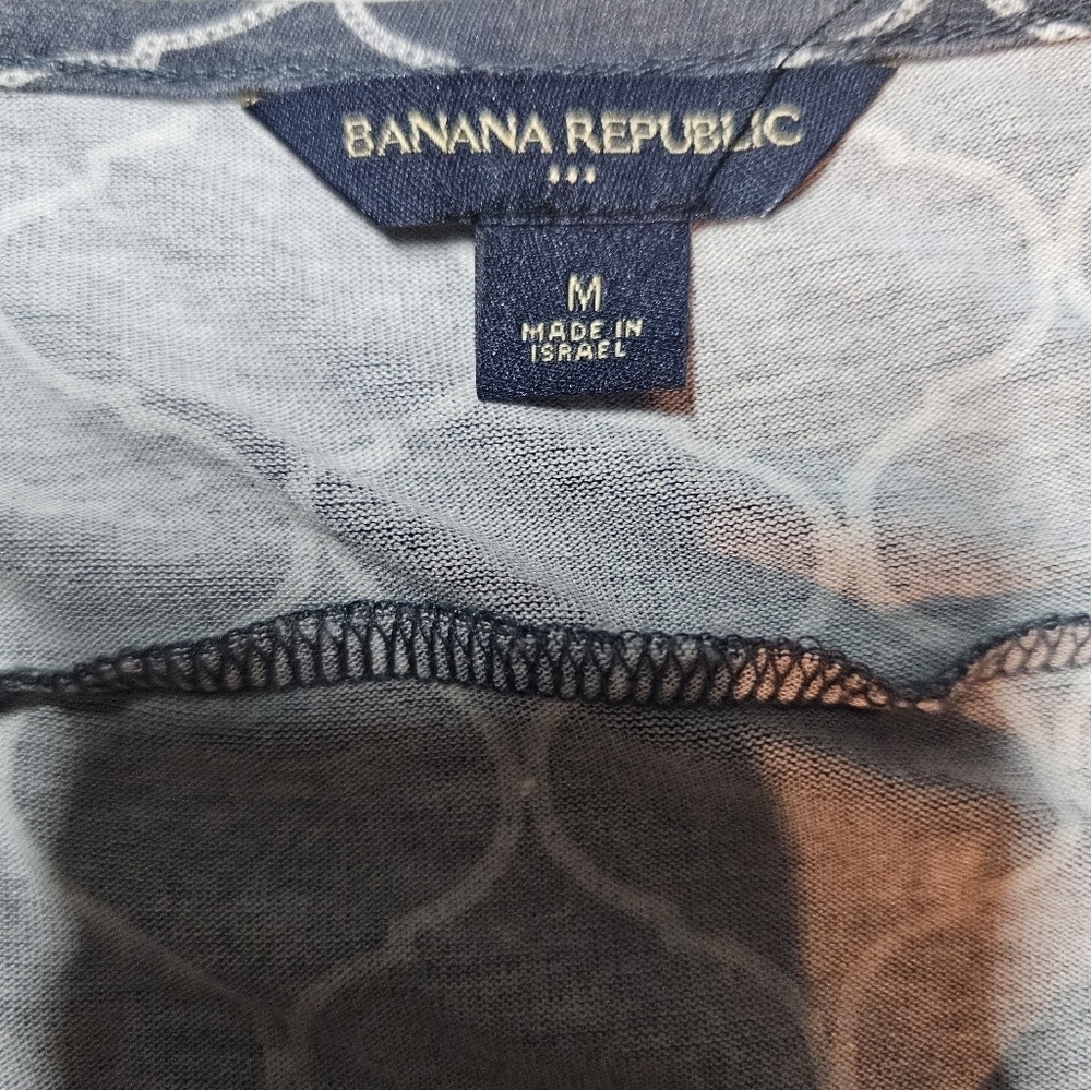 Banana Republic Navy White Knot Front Geometric Top – Medium - Picture 4 of 9